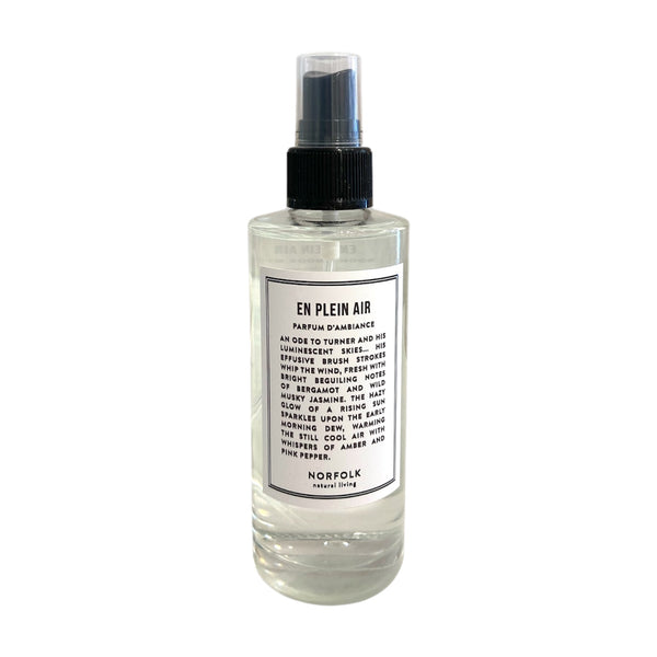 Room Mist En Plein Air