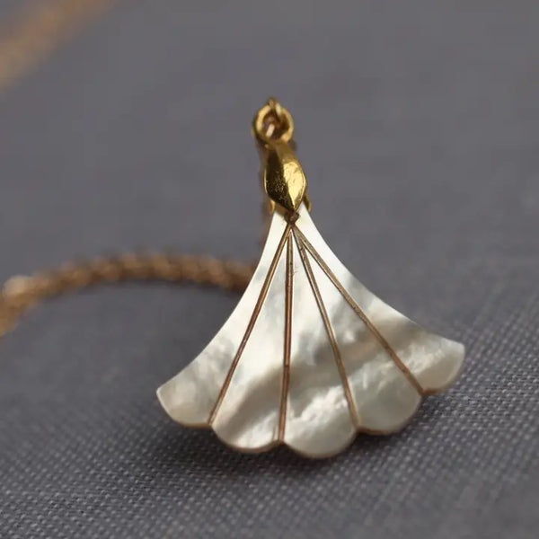 Necklace Mother Of Pearl Fan Gold Plated