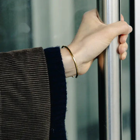 Minimal Bangle Gold