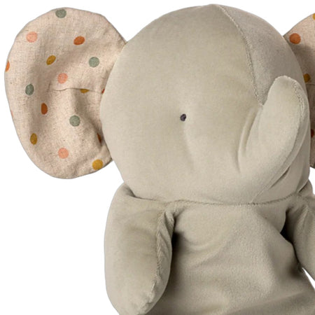 Elephant Medium Iron Grey