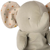 Elephant Medium Iron Grey