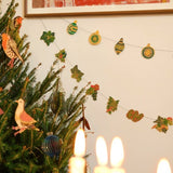 Garland Holly And Ivy