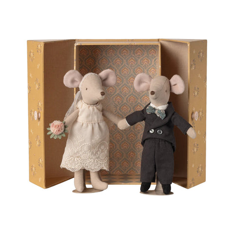 Wedding Mice Couple In Box Mum And Dad