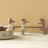 Ballerina Mouse Little Sister Off White
