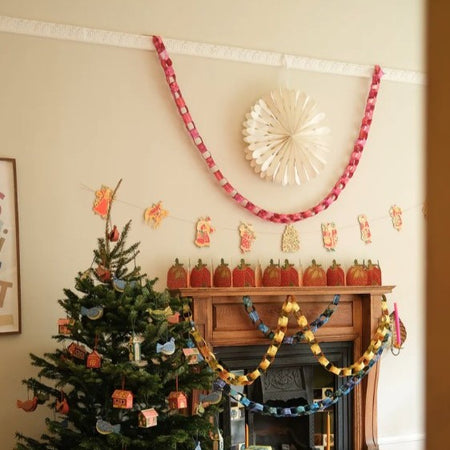 Paper Chain Kit Boxed Pink