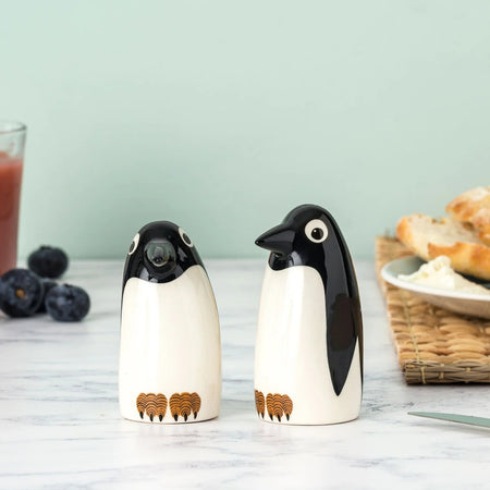Salt And Pepper Shakers Penguin