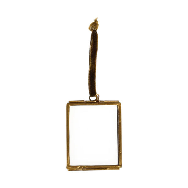 Hanging Brass Frame Landscape 4.5 x 4.5