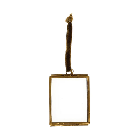 Hanging Brass Frame Landscape 4.5 x 4.5