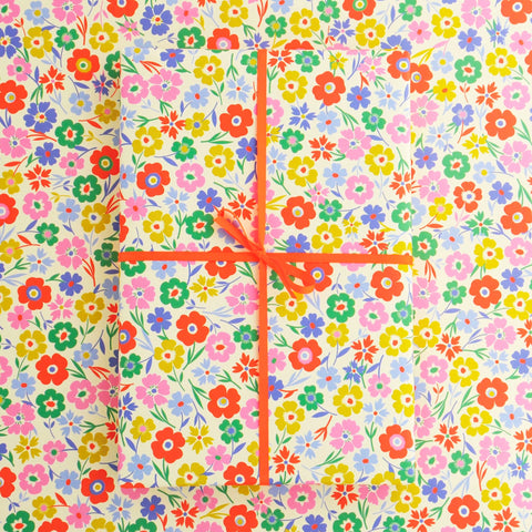 Gift Wrap Sheet Bloom